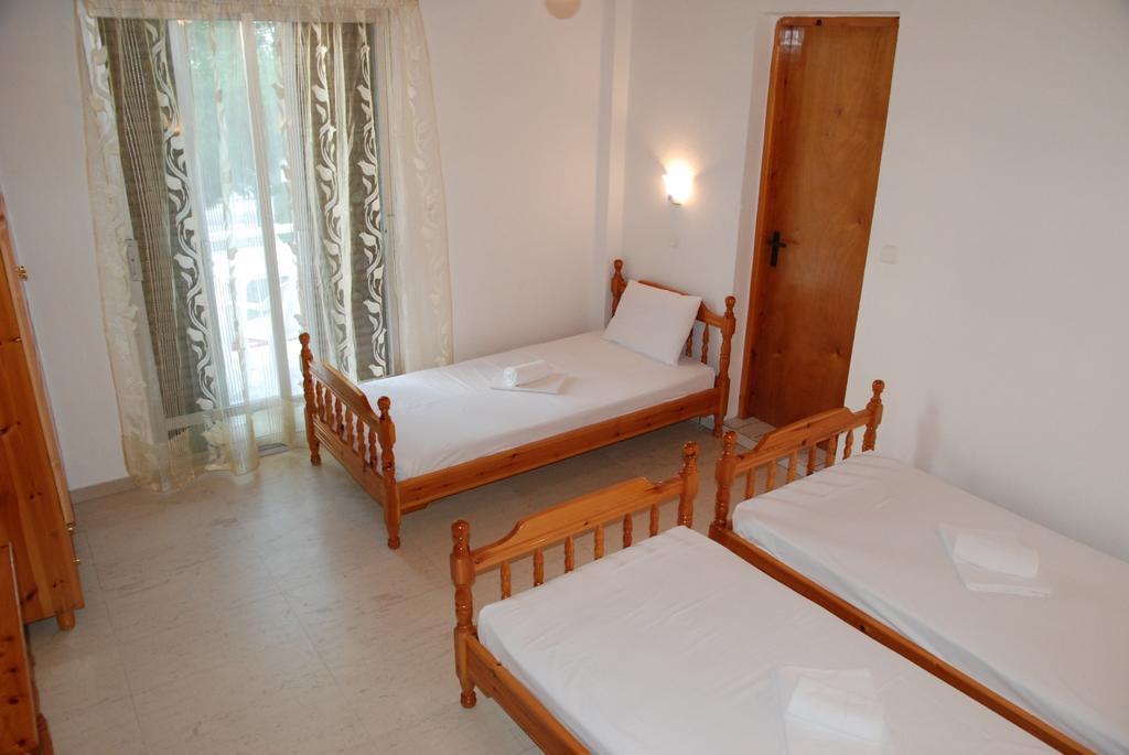 Soti'S Rooms Skala Rachoni  객실 사진